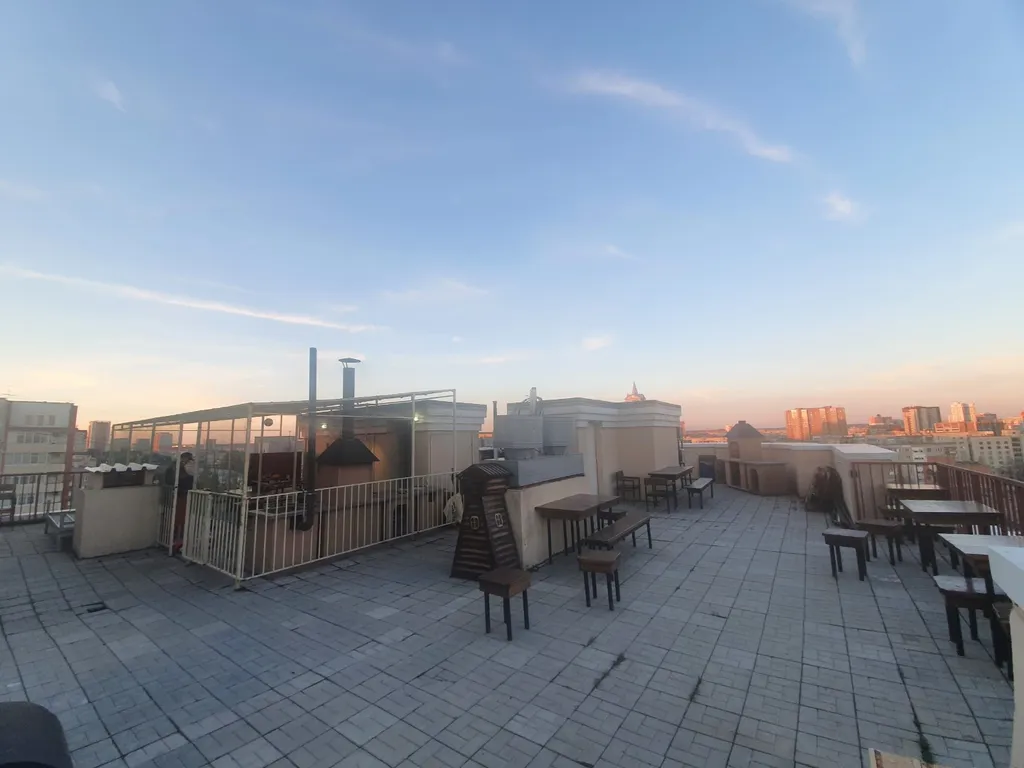 Улучшенная студия с террасой б