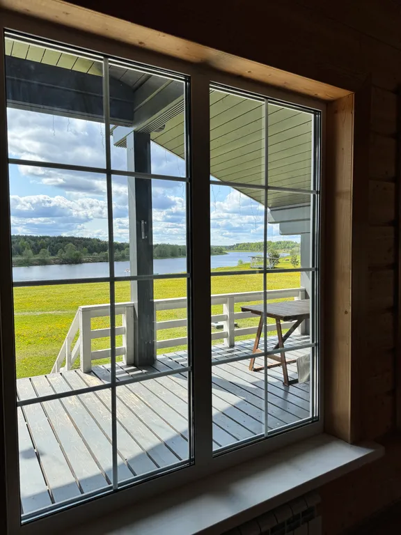 Дом Шива на берегу реки Медведицы