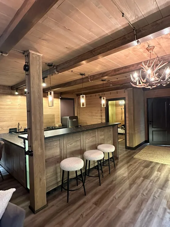 Дом в Гунибе с видом на крепость и горы