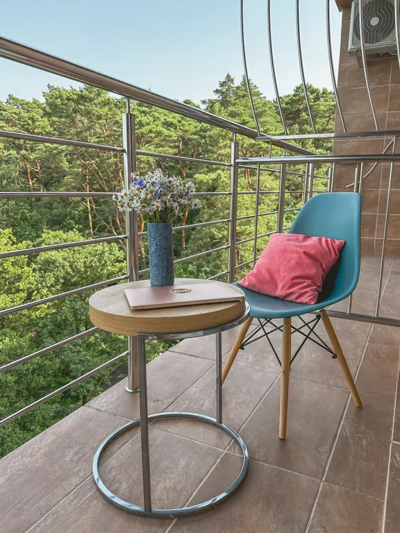 Квартира с видом на озеро в центре Светлогорска