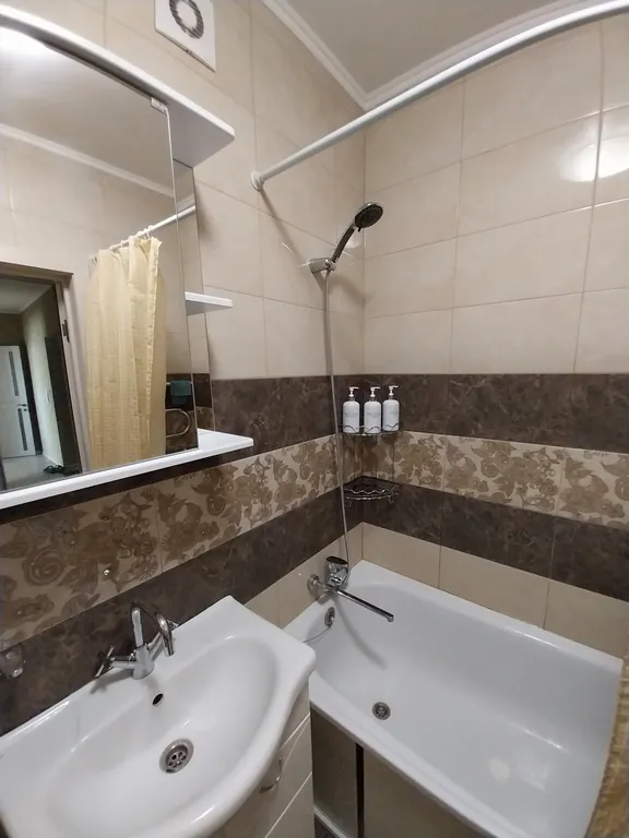 Уютная квартира в элитном районе города с развитой инфраструктурой