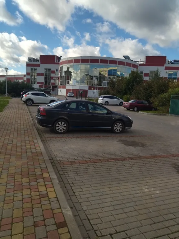 Уютная квартира рядом с ФОКом