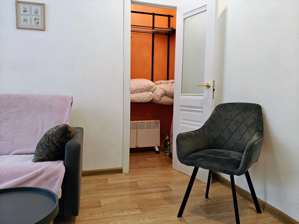 Обновленная двушка в центре