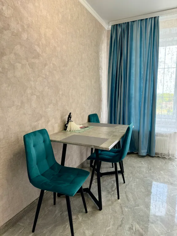 Квартира с прекрасным видом из окон, аэропорт в 5 минутах