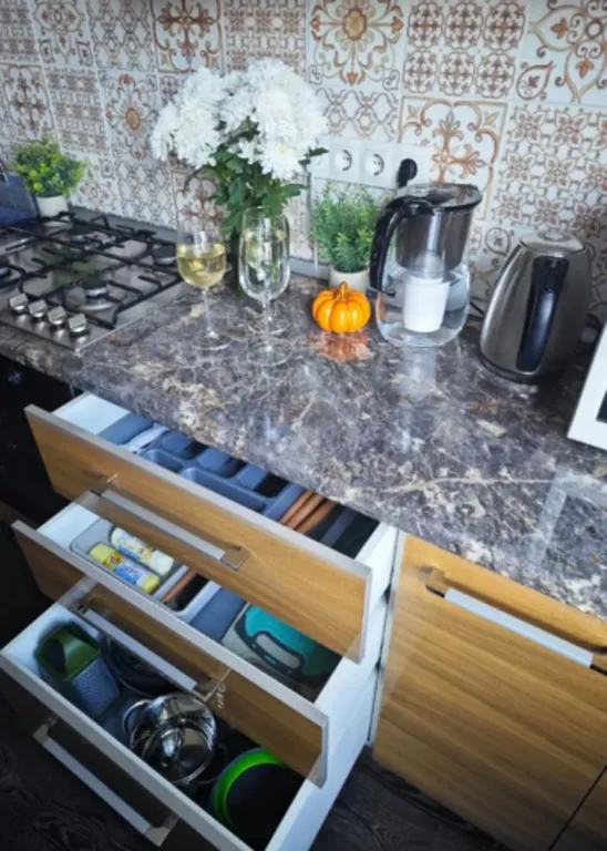 Квартира с изумрудными акцентами