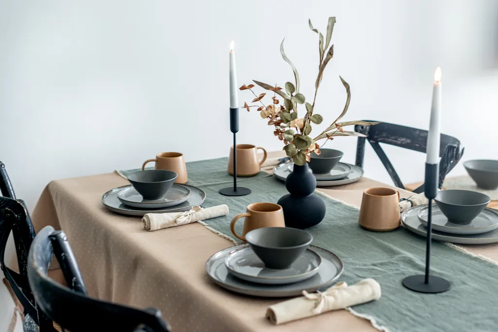 Ocean Breeze Retreat - Sea View Aesthetics