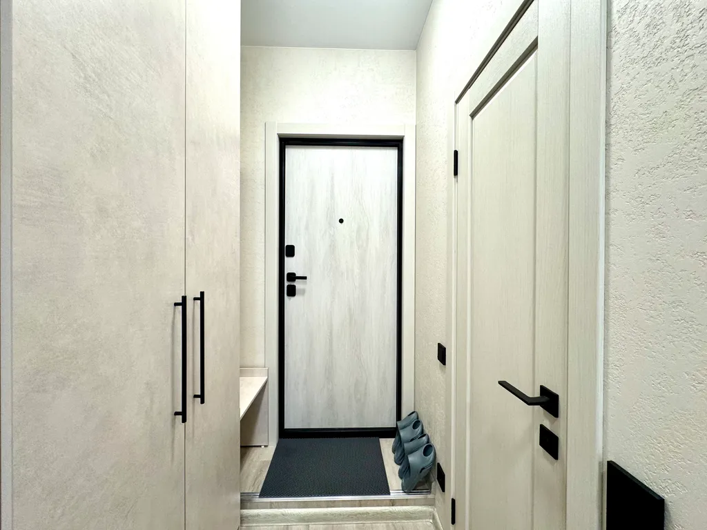 Современная квартира-студия возле ЖД Вокзала