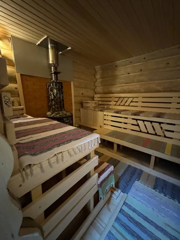 6-комнатный Дом