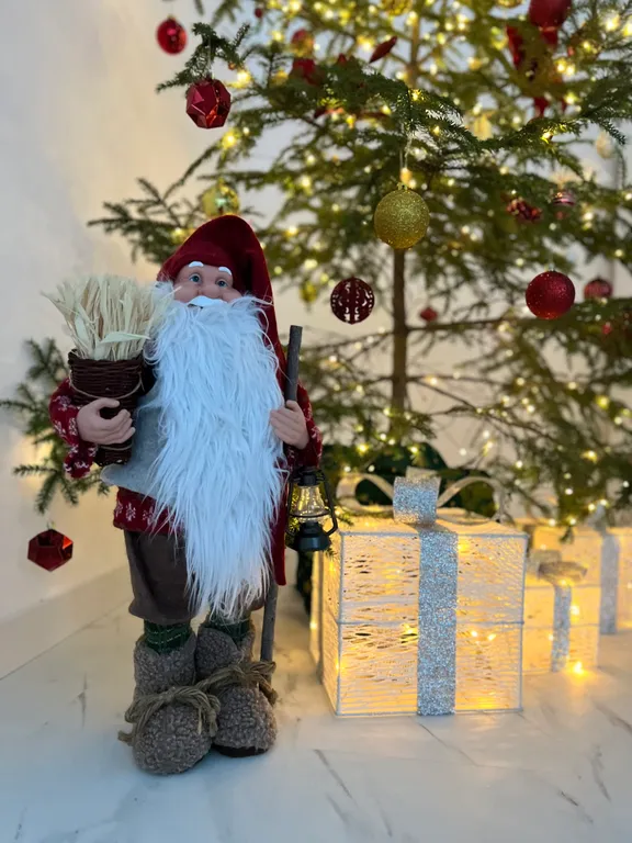 Стильный дом на берегу Ладожского озера с панорамным видом