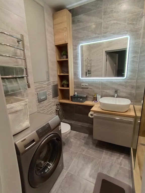 Уютная видовая современная квартира