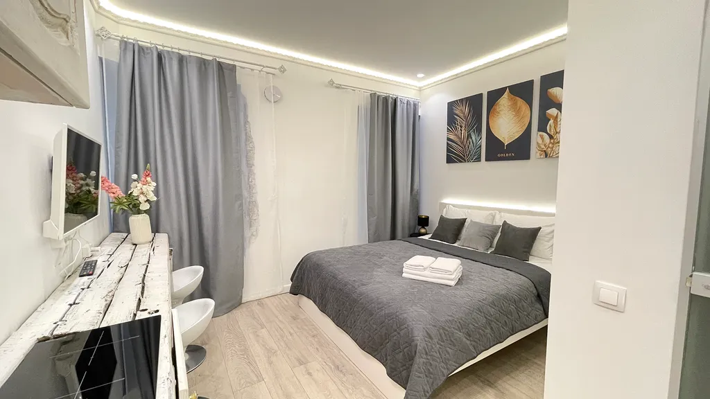 На Рубинштейна 5