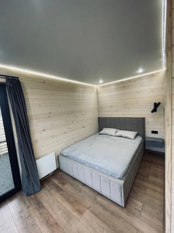 3-комнатный коттедж с бассейном