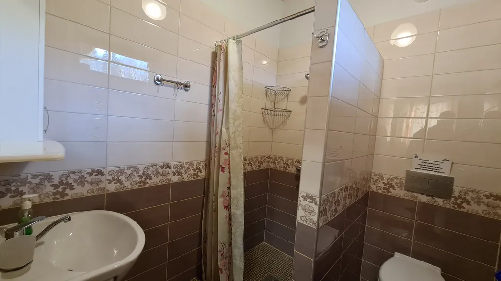 4-комнатный Дом