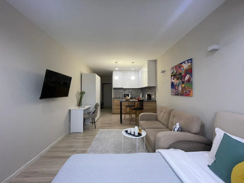 Этно студия Жетысу с прекрасным видом на горы