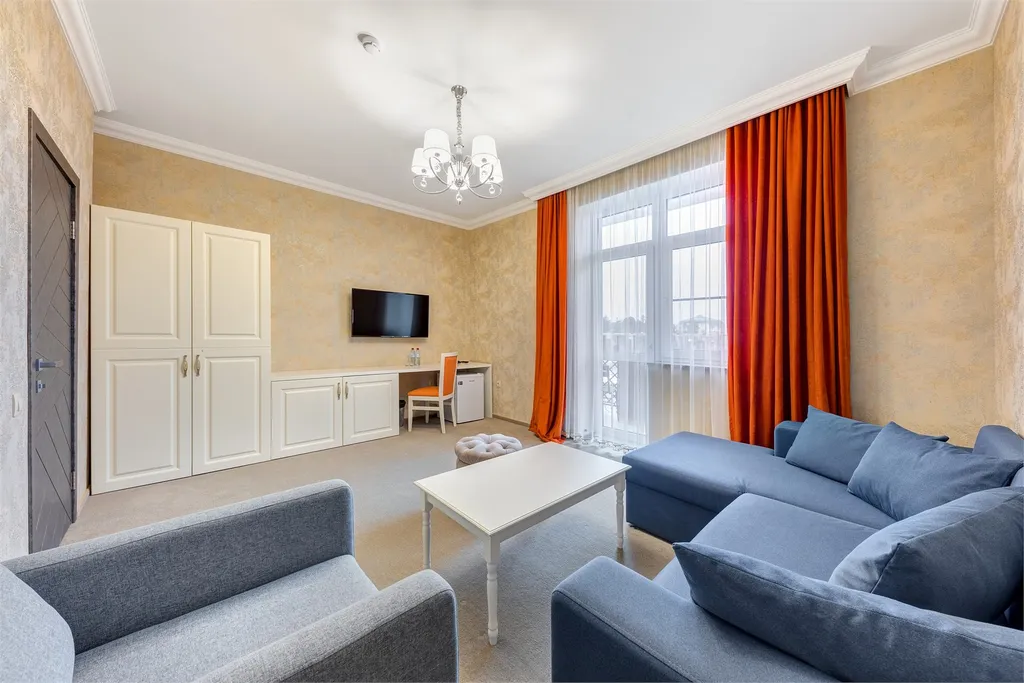 Квартира 3-комнатная Квартира — Анапа