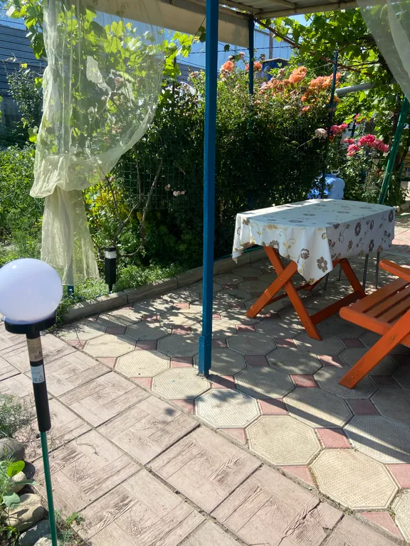 Уютная комната около моря