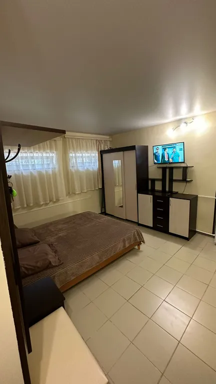 Уютная квартира-студия на земле — аренда посуточно в Симферополь