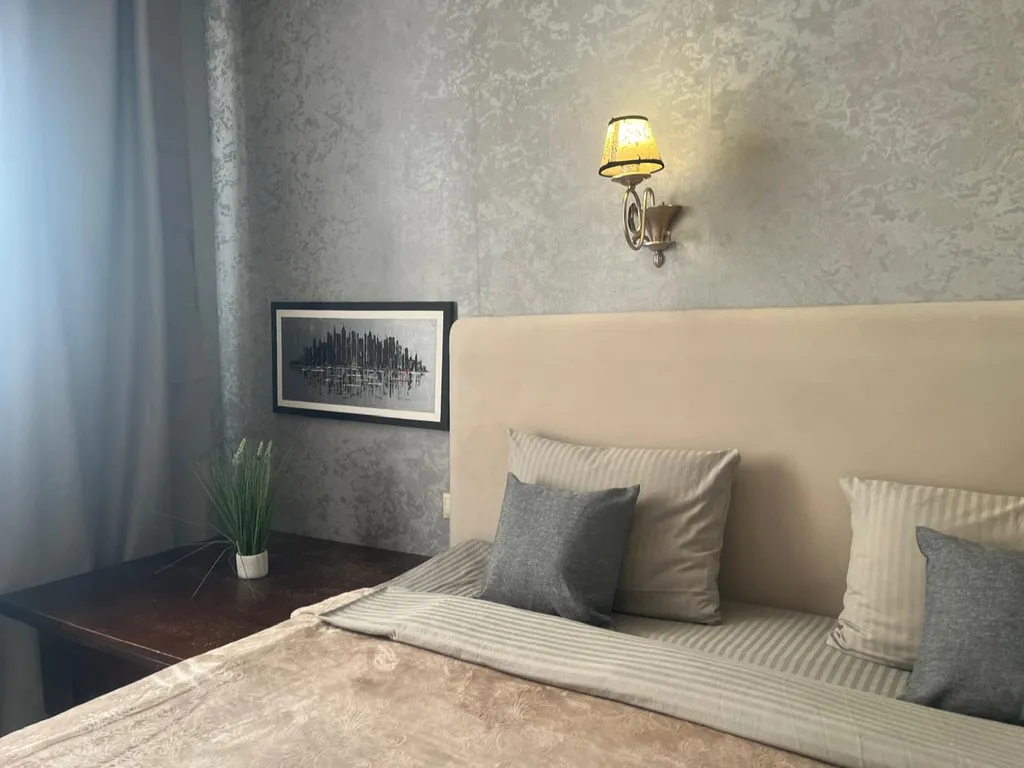 2-комнатная люкс на Энтузиастов