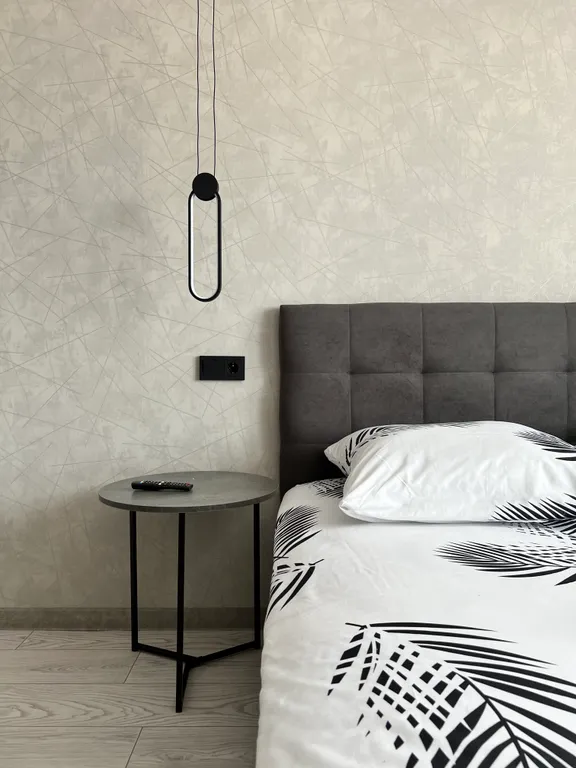 Светлая просторная теплая квартира с новым ремонтом — аренда посуточно в Нижнекамск