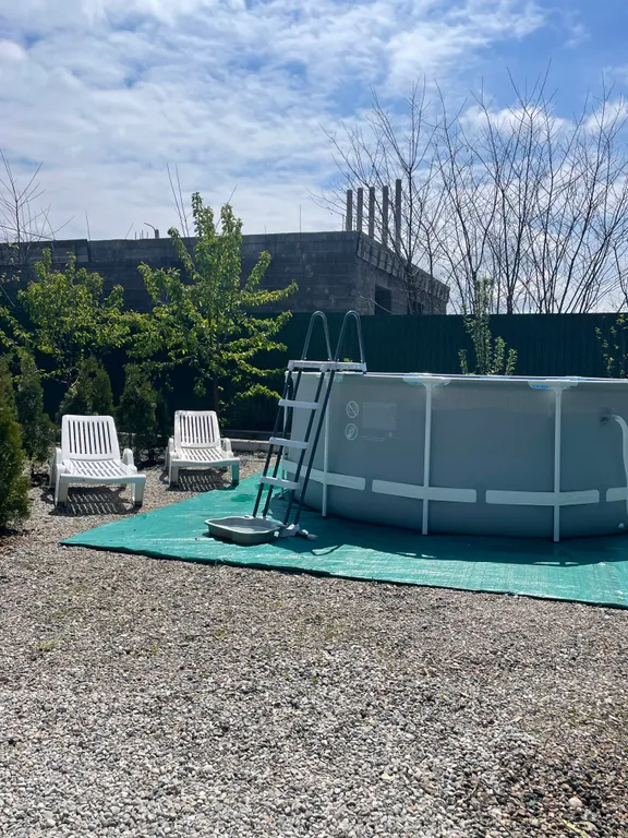 Коттедж Уютный дом с видом на озеро — Винсады