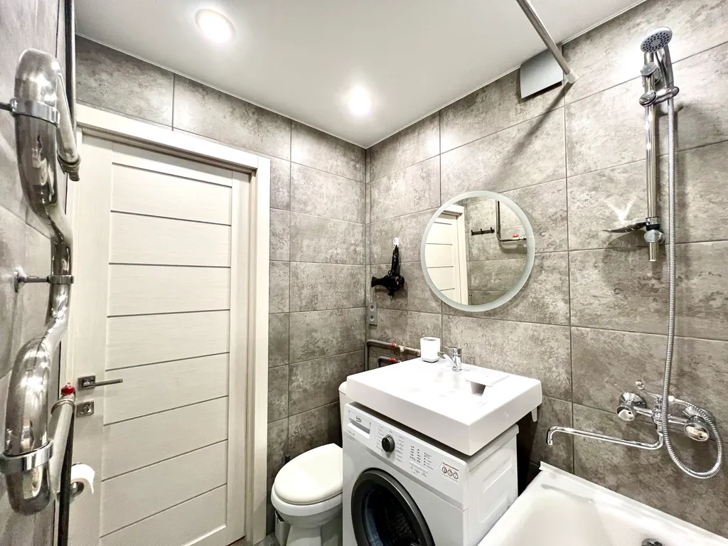 Квартира 2-комнатная Квартира — Кировск