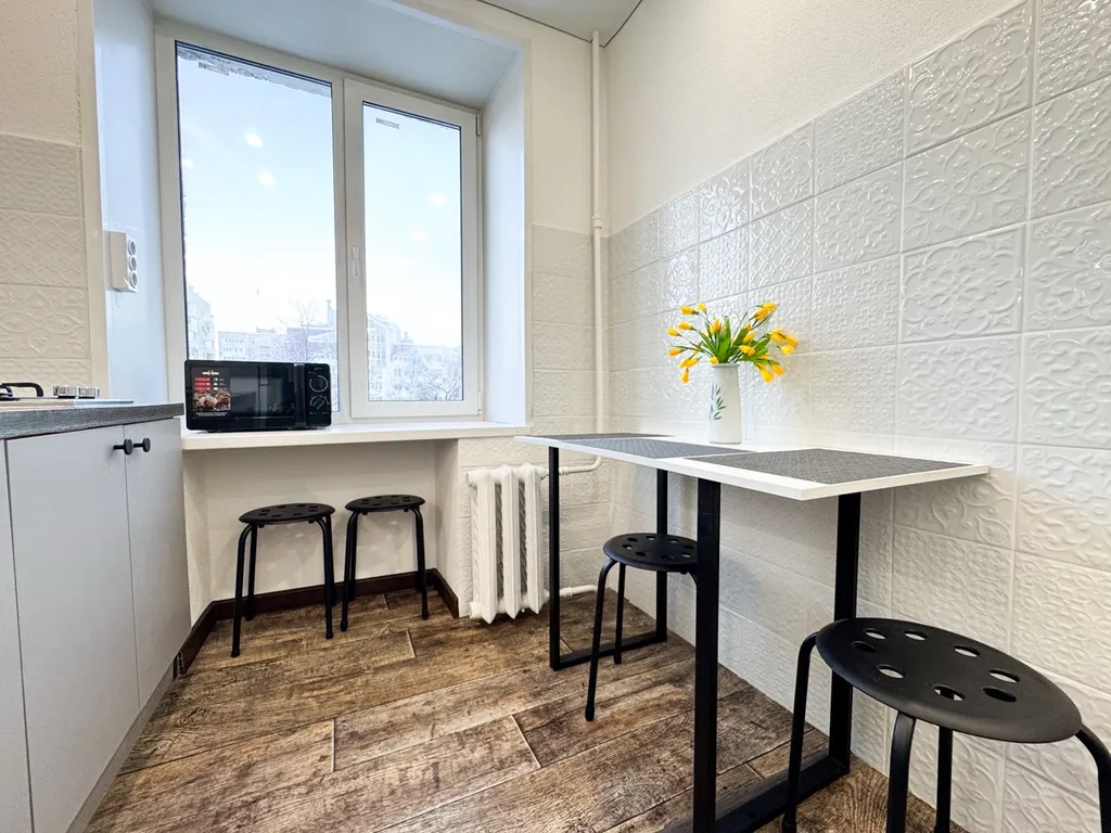 Квартира рядом с площадью Ленина