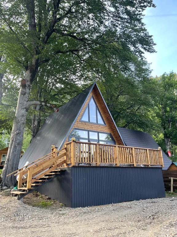 Коттедж Уютный домик A-Frame с видом на горы — Архыз