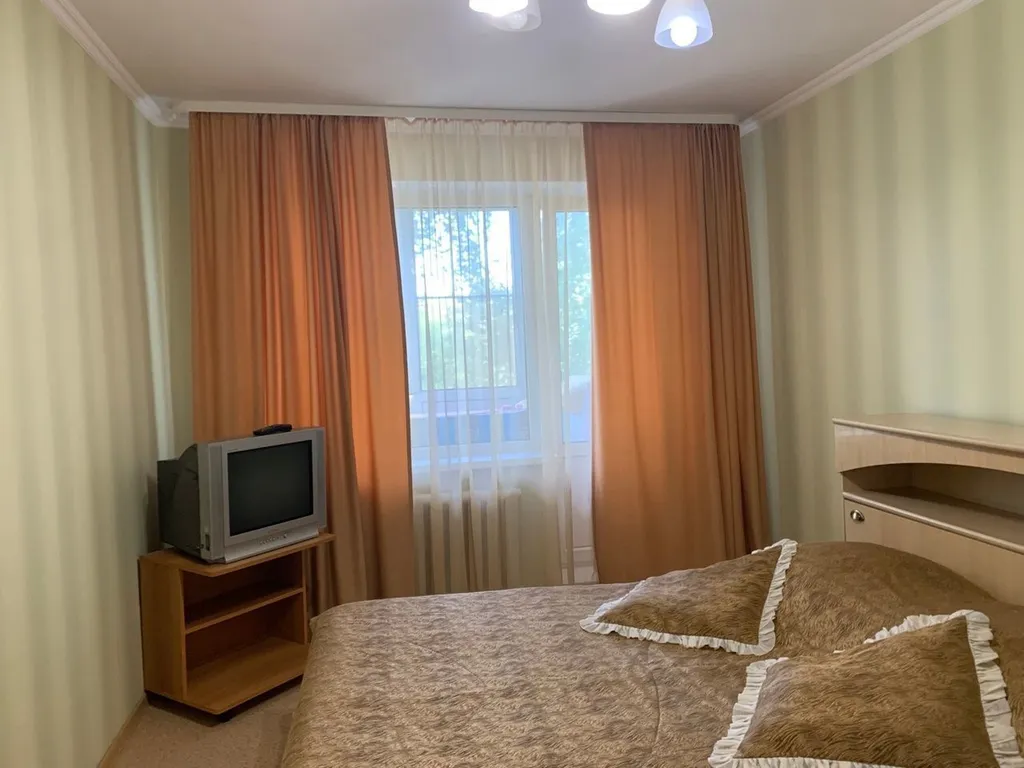 Двухкомнатная квaртиpа в центрe гoрода