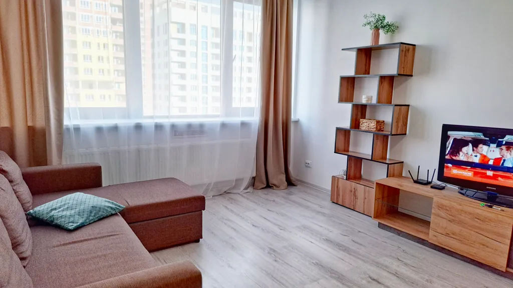 3-комнатная квартира с видом на парк и озеро