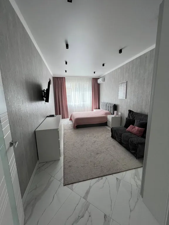 Великолепная квартира на берегу моря