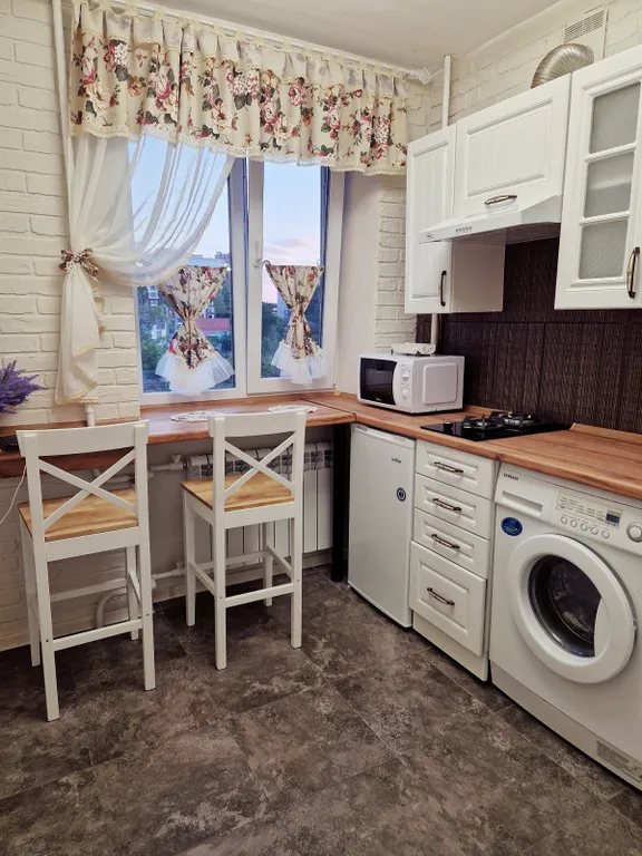 1-комнатная Квартира — аренда посуточно в Симферополь