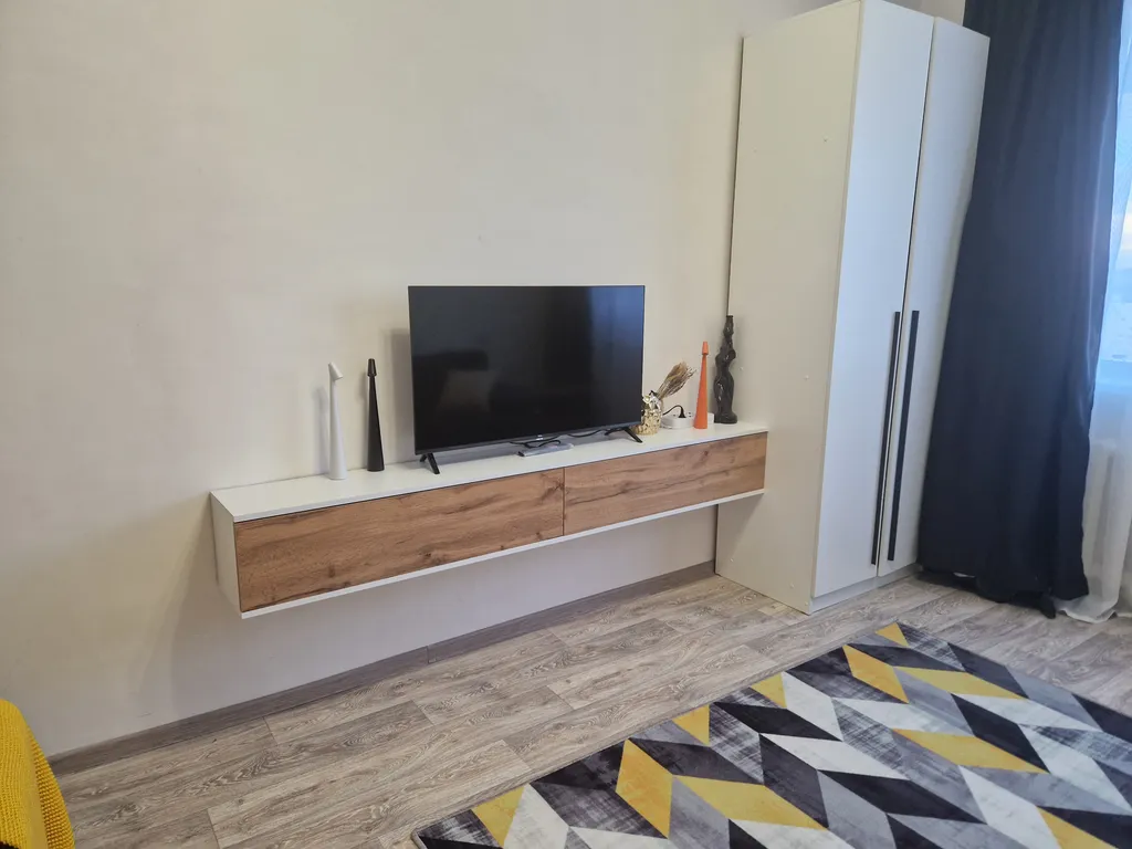 Хибины зовут! Уютное гнездышко для горнолыжников у подножия горы.