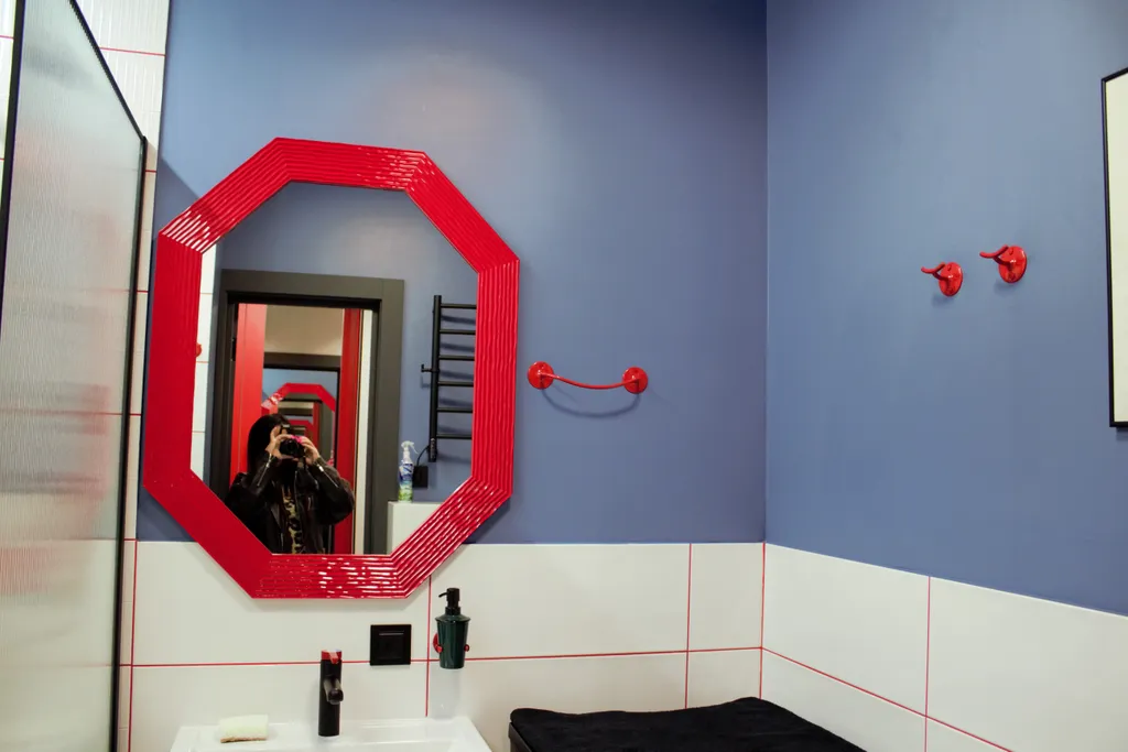 Стильная уютная студия с дизайнерским ремонтом