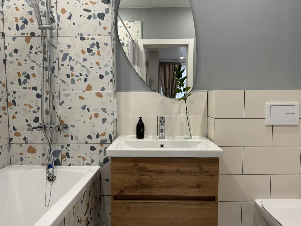 Квартиры возле трк планета и дворцом борьбы с воданагревателем