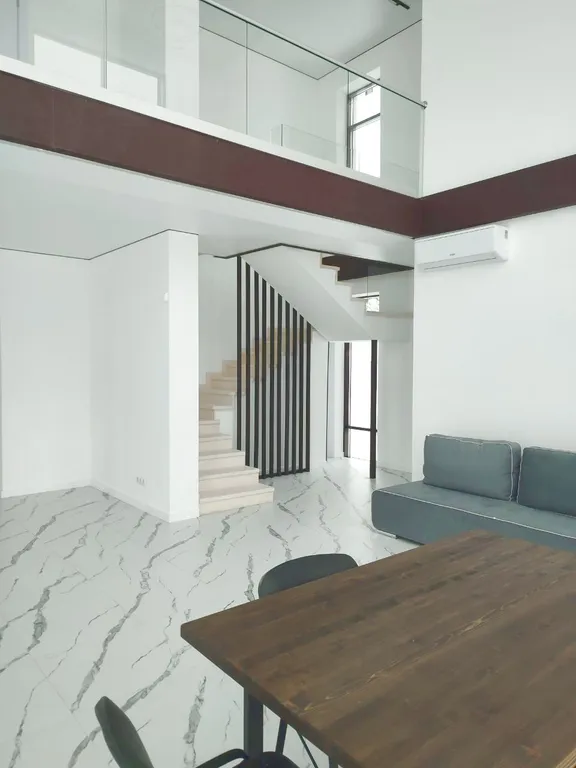 Коттедж с большой придомовой территорией, сауна, бассейн, мангал