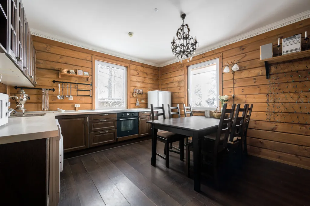 Дом с 4 спальнями, баня в доме, Ж/Д Петееярви