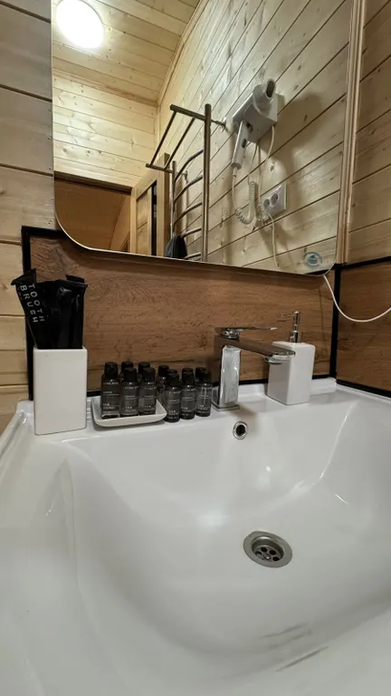 Коттедж Уютный барнхаус с видом на горы и лес — Архыз