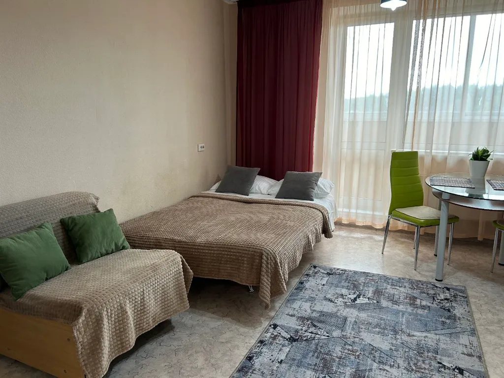 Светлая студия