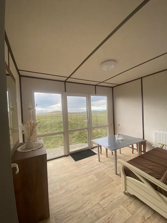 Уютные коттеджи с видом на Эльбрус