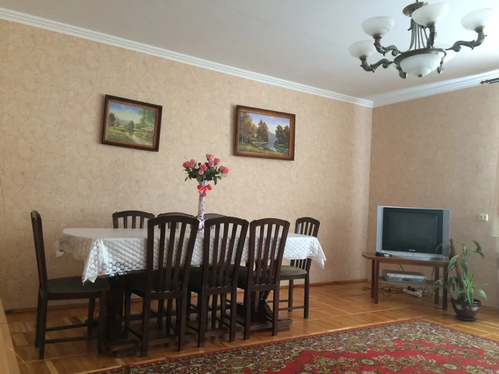 6-комнатный Дом