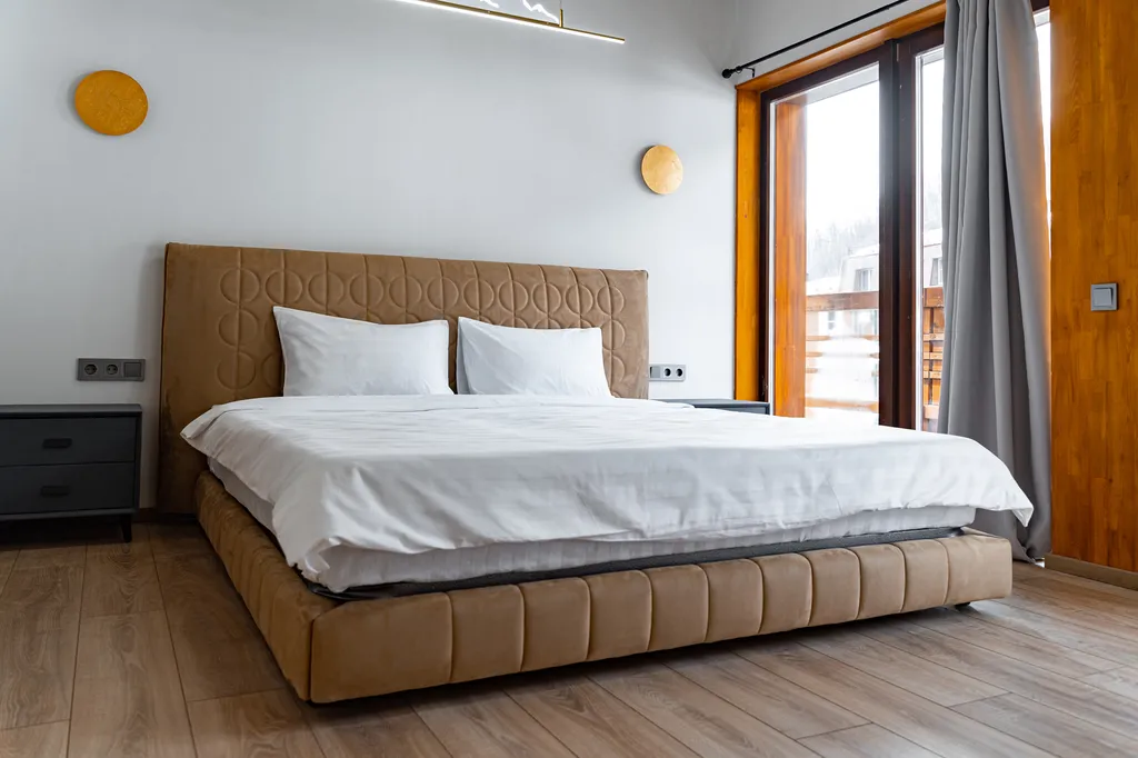 6-комнатный Дом