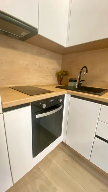 Уютная квартира рядом с Московской площадью и Кадетским училищем