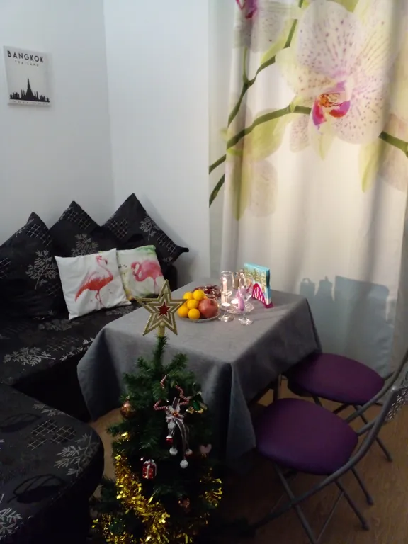 Уютная, теплая квартирка недалеко от метро и центра,рядом Автополе