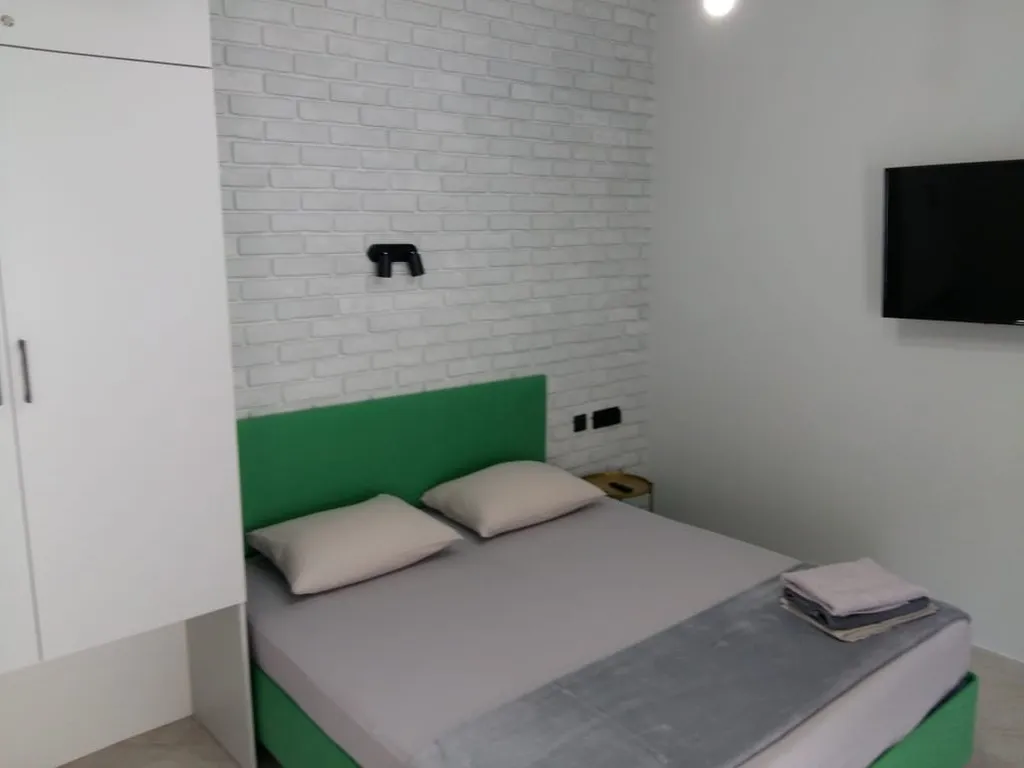 Уютная студия с террасой