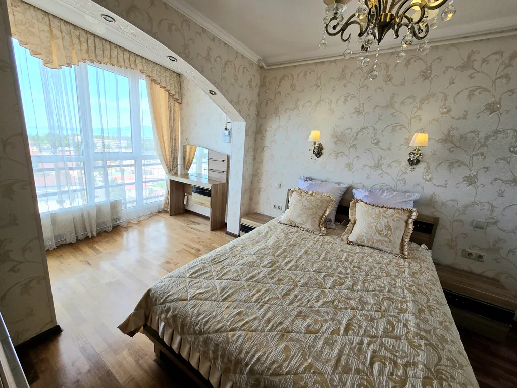 Квартира Просторная квартира с панорамным шикарным видом на море — Адлер