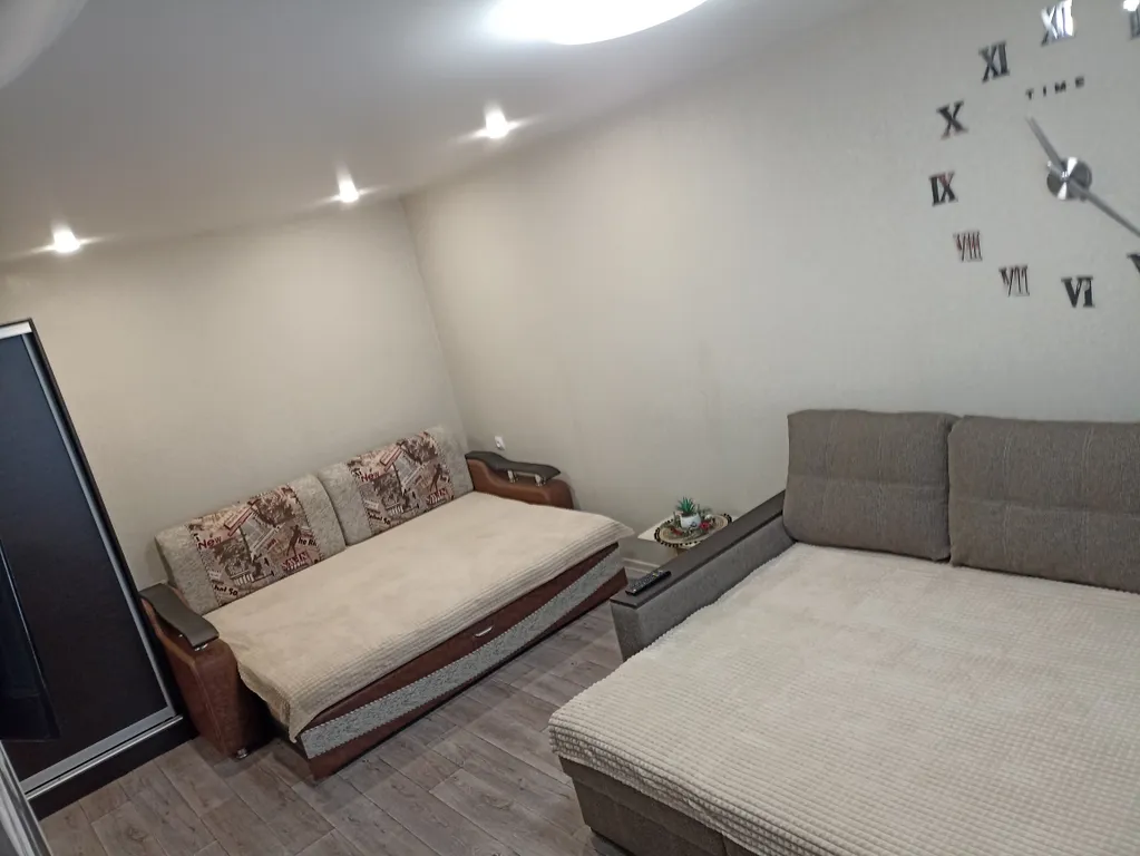 1-комнатная квартира в центре города с асфальтированной парковкой