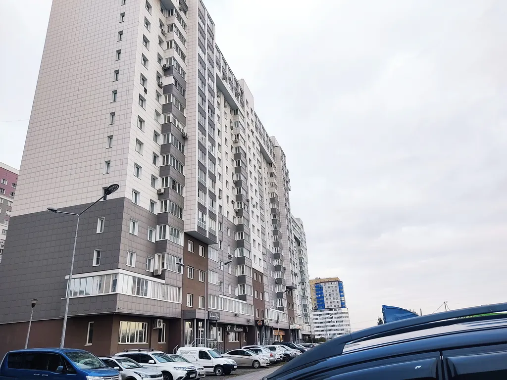 Квартира находится рядом с аэропортом