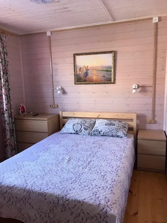 Уютный сиреневый домик с двумя спальнями