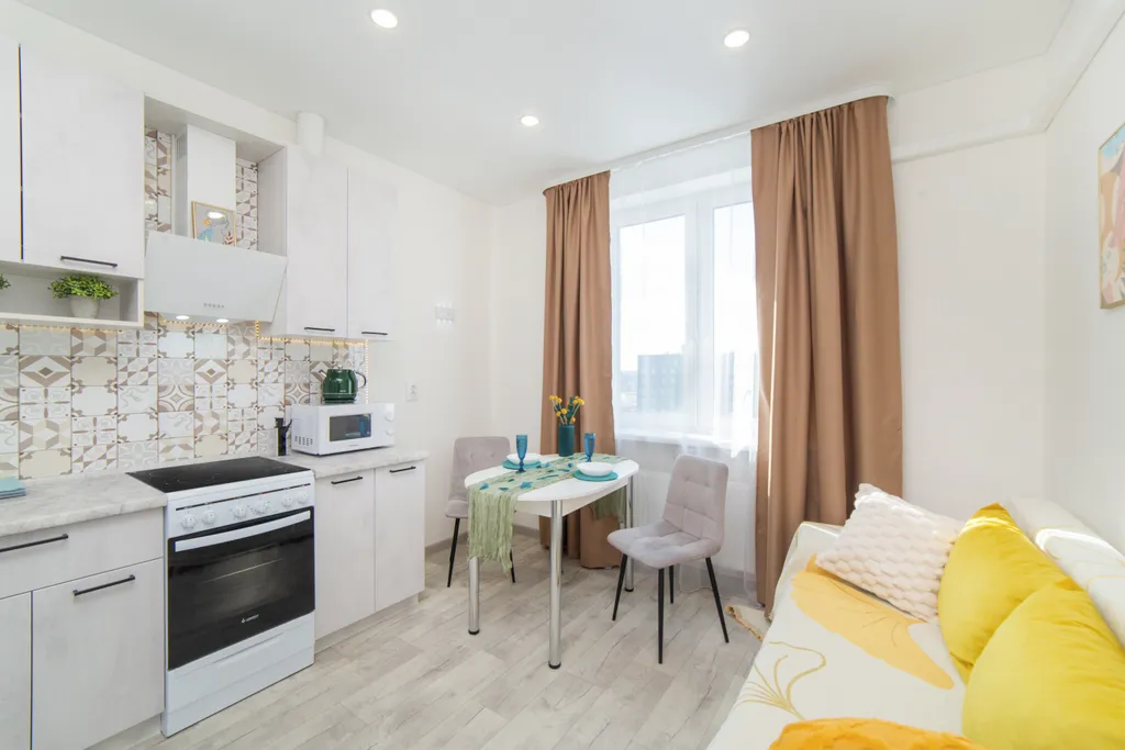 Квартира Апартаменты с завораживающими закатами — Тюмень