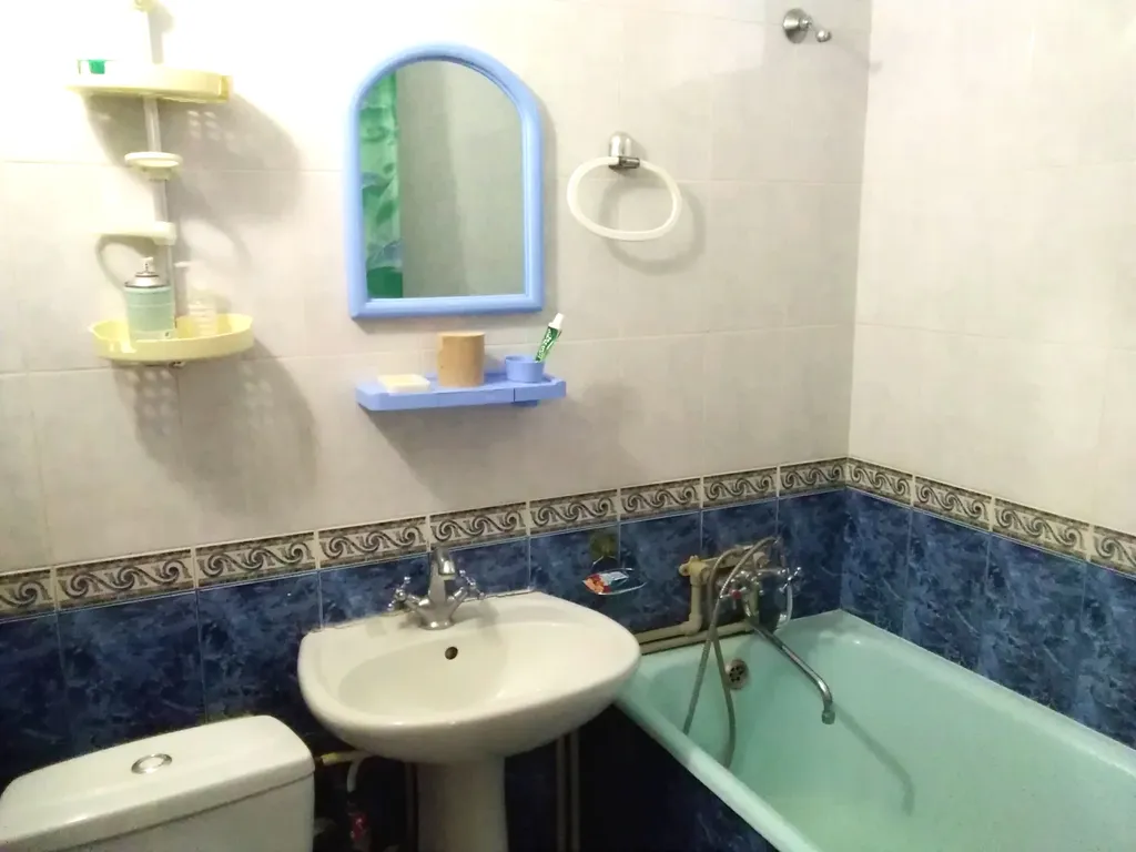 Уютная квартира в центре города в пяти  минутах от пляжа .